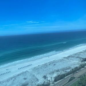 Meet your Posher, Monika